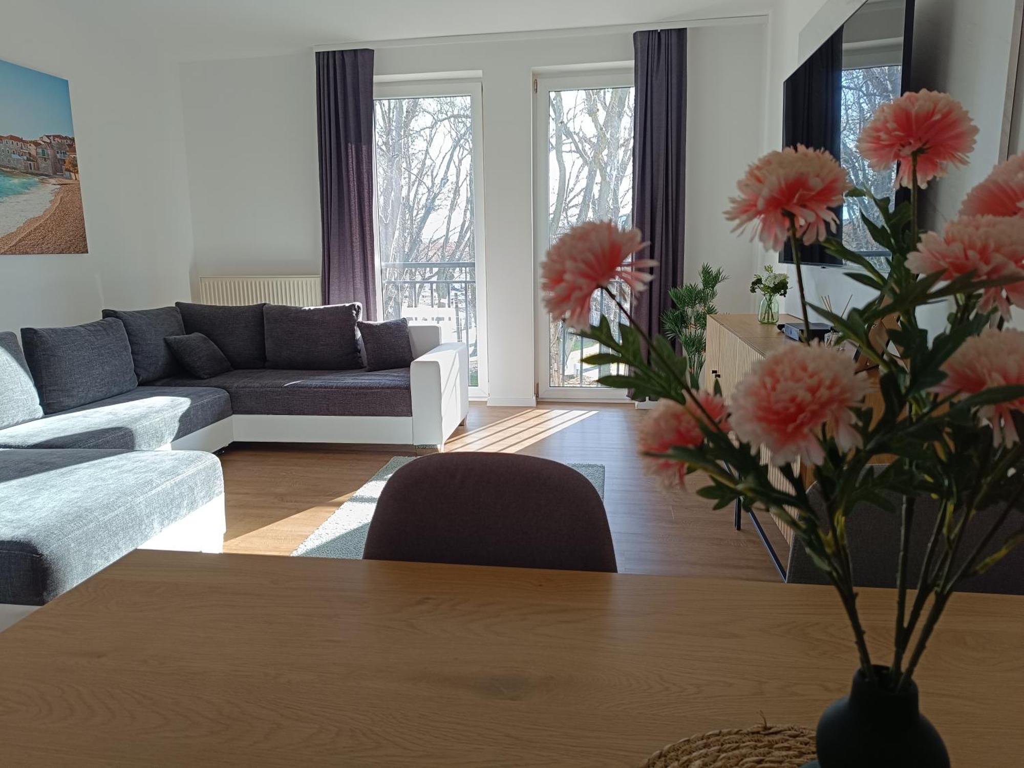 Room In The City 2 Шопрон Экстерьер фото